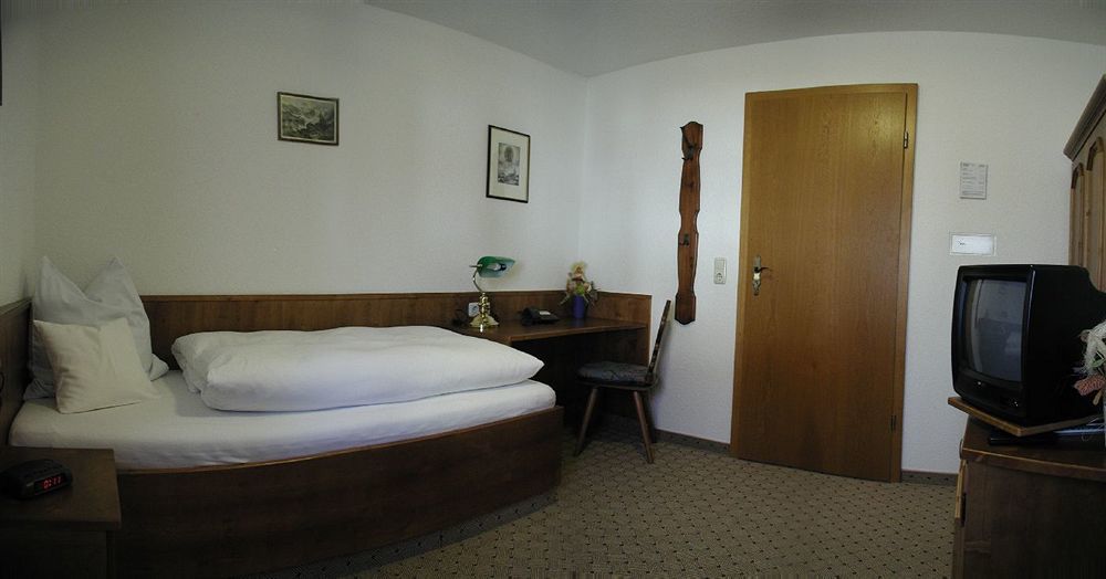 Hotel-Restaurant Gasthaus Bonimeier Niedergottsau Экстерьер фото