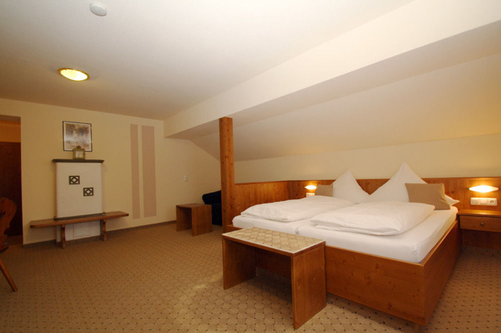 Hotel-Restaurant Gasthaus Bonimeier Niedergottsau Экстерьер фото